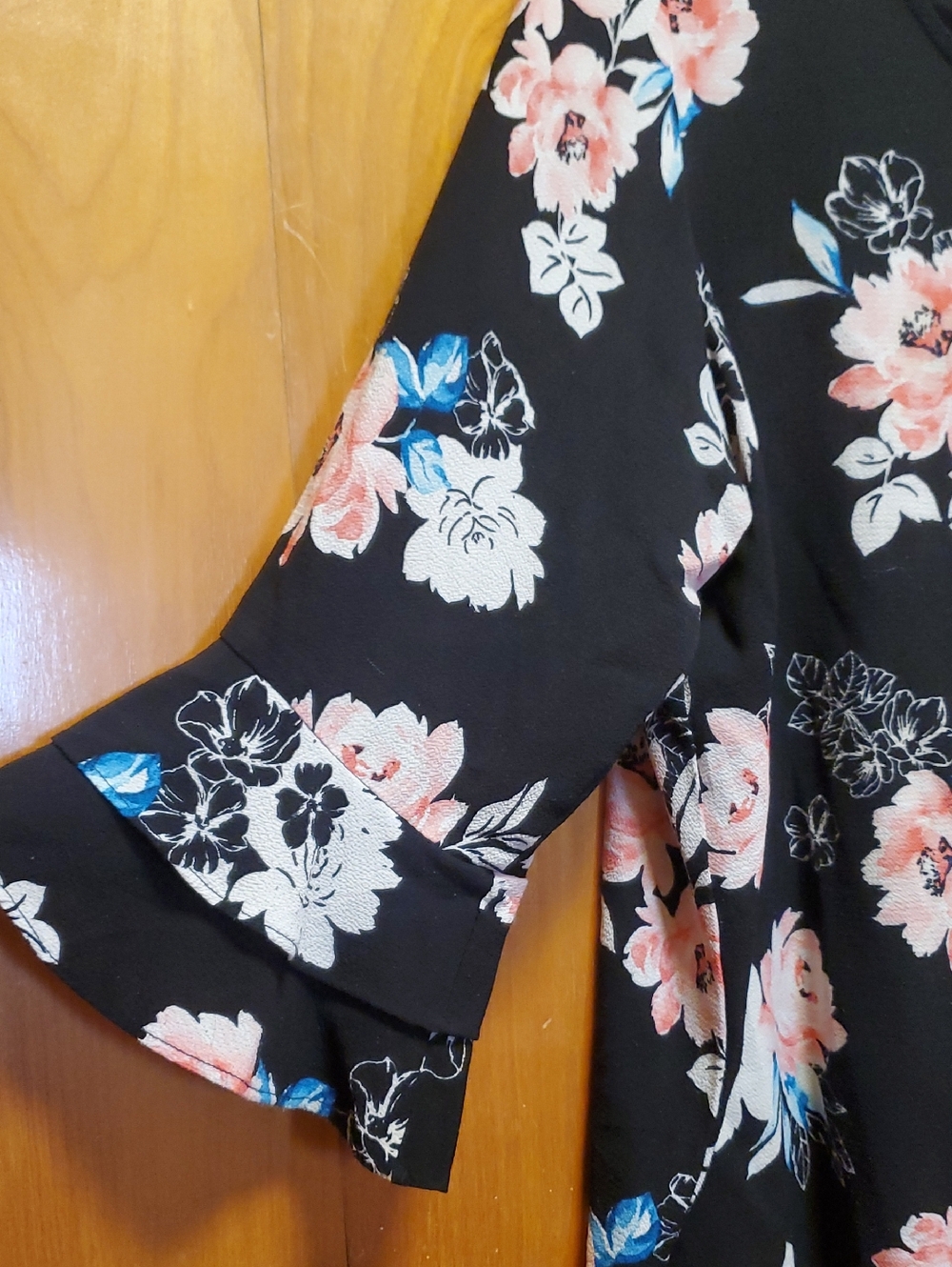 Cathy Black Floral Zip-Front Blouse Top Size L - Picture 4 of 5